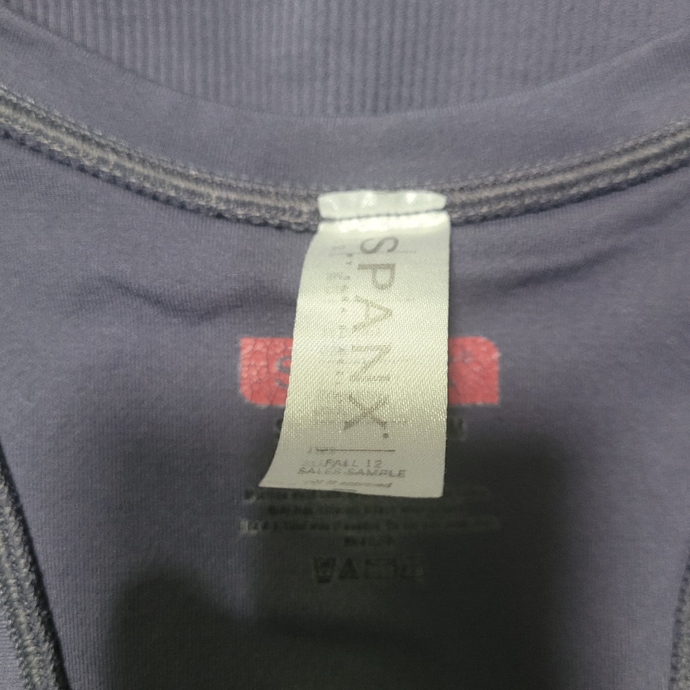 Spanx Ribbed Racer Back Tank Top size S/M - Picture 4 of 8